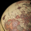 Globe Terrestre Tournant Sur Pied