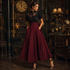 Jupe longue bordeaux portée, tenue victorienne, ambiance steampunk