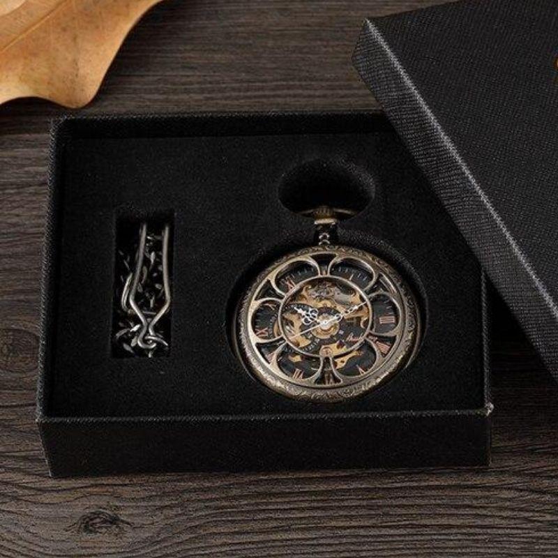 Montre à gousset steampunk engrenage