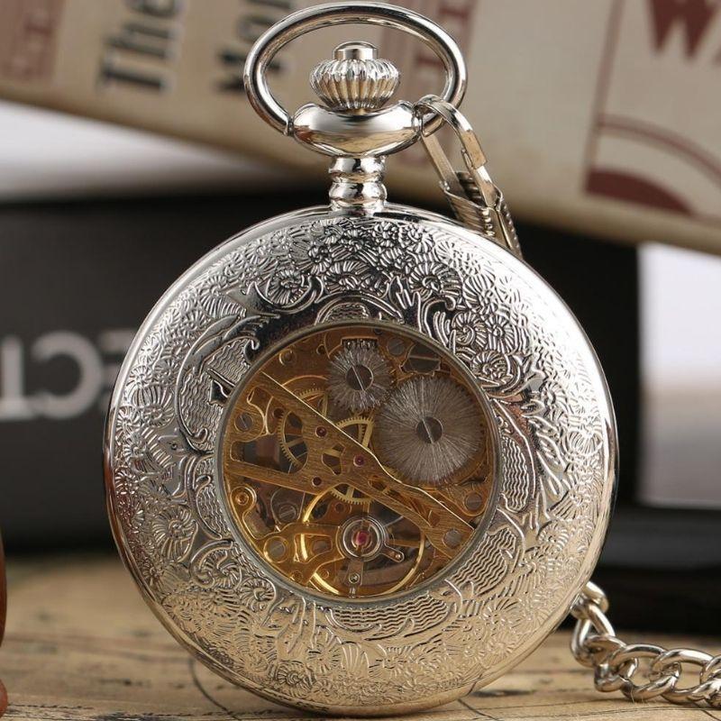 Ancienne montre gousset Aéro Watch, Neufchâtel, à restaurer Blanc/Doré Bronze Ancienne montre gousset Aéro Watch, Neufchâtel, à restaurer Blanc/Doré Bronze